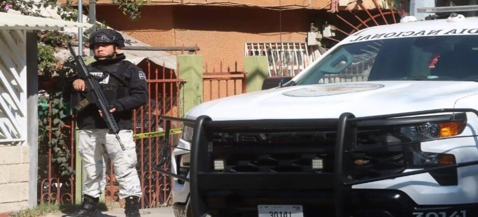 Encuentran a joven de 22 años sin vida en su vivienda de Tlalnepantla